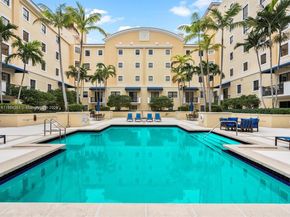8395 SW 73rd Ave 509, Miami FL 33143