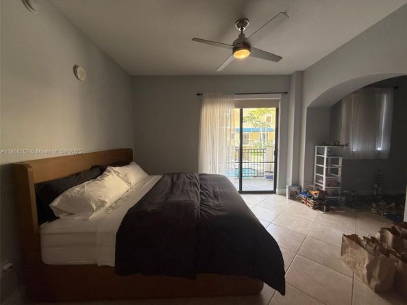 8395 SW 73rd Ave 509, Miami FL 33143