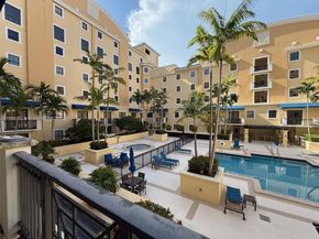 8395 SW 73rd Ave 509, Miami FL 33143