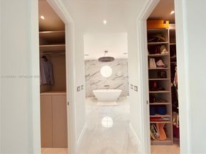 7233 SW 122nd Pl, Miami FL 33183