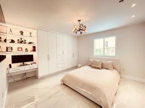 7233 SW 122nd Pl, Miami FL 33183