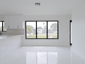 17940 NW 13th Ct, Miami Gardens FL 33169