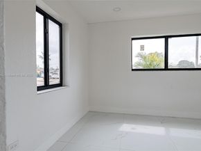17940 NW 13th Ct, Miami Gardens FL 33169