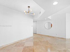 21055 Yacht Club Dr 2104, Aventura FL 33180