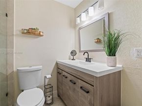 141 Eider Ct, Royal Palm Beach FL 33411