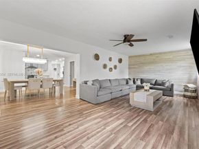 141 Eider Ct, Royal Palm Beach FL 33411