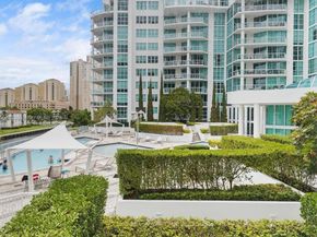 3131 NE 188th St 11001, Aventura FL 33180