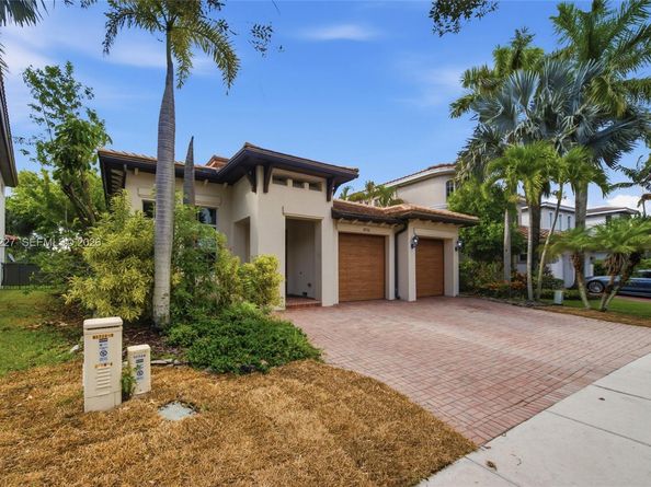 10726 NW 80th Cir, Parkland FL 33076