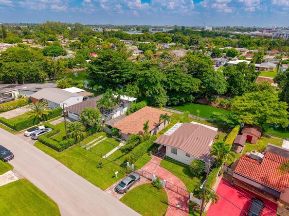 3251 S Lake Dr, Miami FL 33155