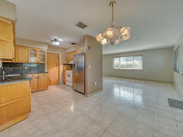 3251 S Lake Dr, Miami FL 33155