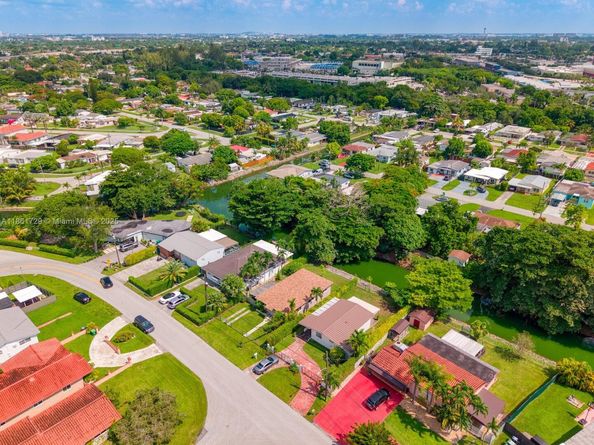 3251 S Lake Dr, Miami FL 33155
