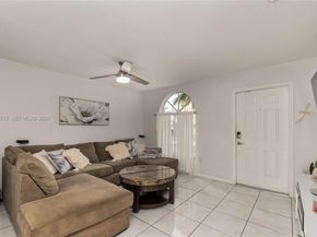 16256 SW 97th St, Miami FL 33196