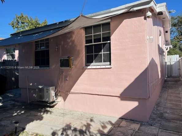 3240 NW 3rd Ave, Miami FL 33127