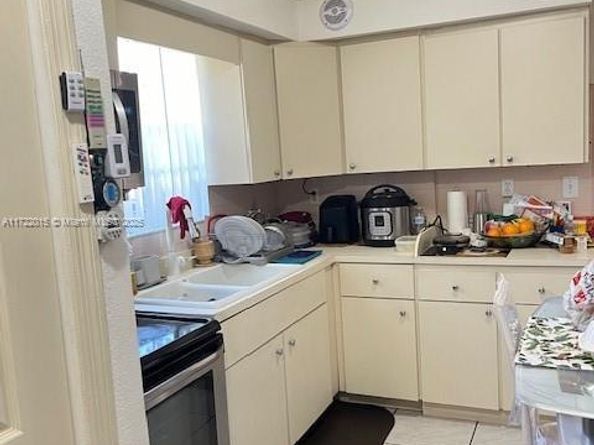 3240 NW 3rd Ave, Miami FL 33127
