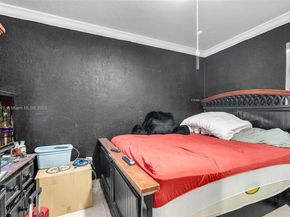 1271 NE 211th St, Miami FL 33179