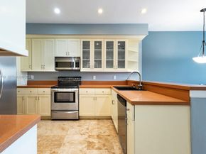 5 Island Ave LE, Miami Beach FL 33139