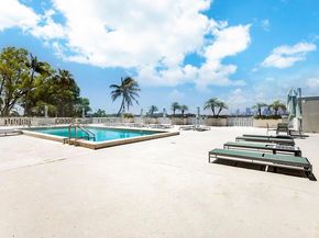 5 Island Ave LE, Miami Beach FL 33139