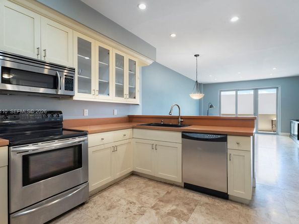 5 Island Ave LE, Miami Beach FL 33139