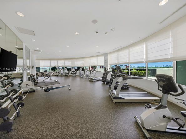 315 NE 3rd Ave 1809, Fort Lauderdale FL 33301