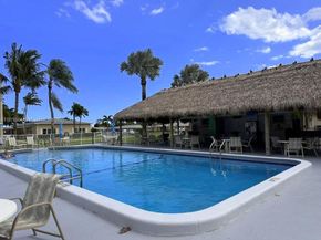 285 N High Point Blvd A, Boynton Beach FL 33435