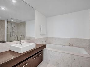 17121 Collins Ave 2003, Sunny Isles Beach FL 33160