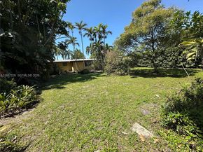 2490 Andros Ln, Fort Lauderdale FL 33312