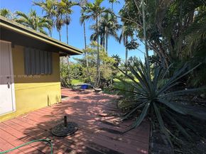 2490 Andros Ln, Fort Lauderdale FL 33312
