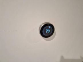 1000 SE Brickell Plz 2101, Miami FL 33131