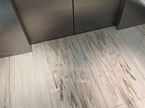 1000 SE Brickell Plz 2101, Miami FL 33131