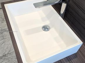 1000 SE Brickell Plz 2101, Miami FL 33131