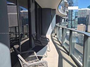 1000 SE Brickell Plz 2101, Miami FL 33131
