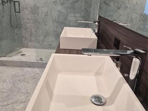 1000 SE Brickell Plz 2101, Miami FL 33131