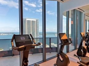 1000 SE Brickell Plz 2101, Miami FL 33131