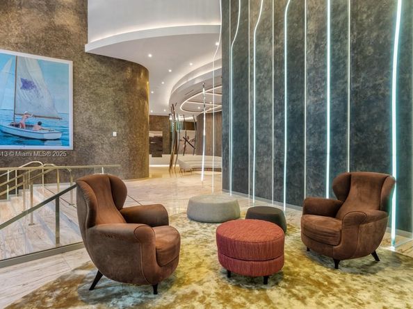 1000 SE Brickell Plz 2101, Miami FL 33131