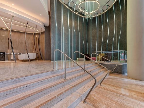 1000 SE Brickell Plz 2101, Miami FL 33131