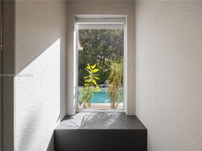 261 SW 30th Rd, Miami FL 33129