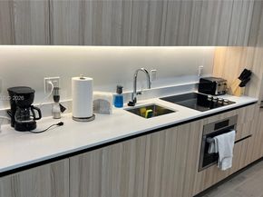 225 N Miami Ave 312, Miami FL 33128