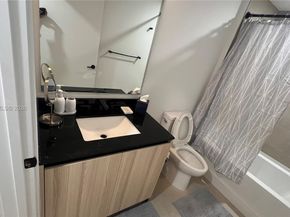 225 N Miami Ave 312, Miami FL 33128