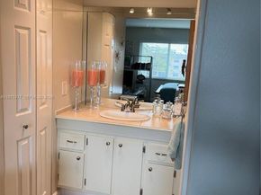 9310 Sunrise Lakes Blvd 304, Sunrise FL 33322