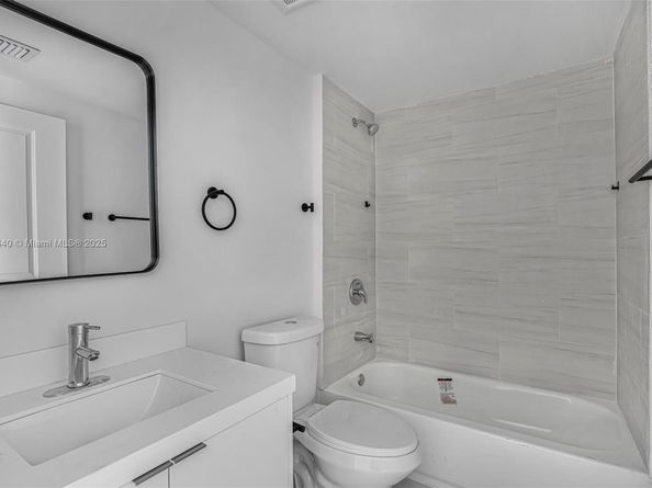 16955 SW 100th Ave, Miami FL 33157