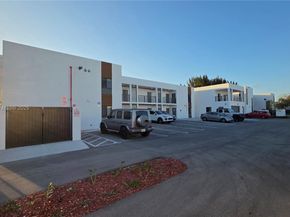 16955 SW 100th Ave, Miami FL 33157