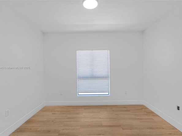 16955 SW 100th Ave, Miami FL 33157