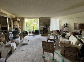 1222 Hillsboro Mile 15, Hillsboro Beach FL 33062