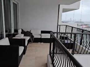 555 NE 15th St 28J, Miami FL 33132