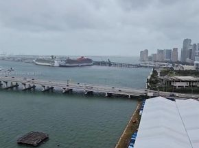 555 NE 15th St 28J, Miami FL 33132