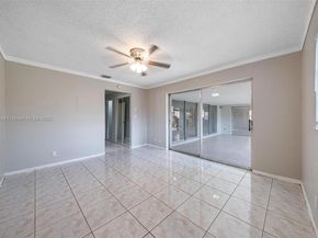 9330 NW 39th St, Sunrise FL 33351