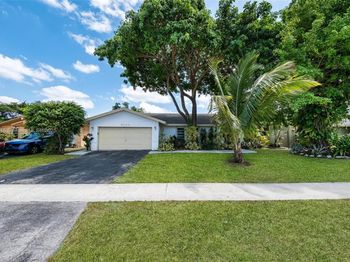 9330 NW 39th St