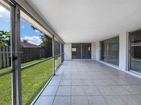 9330 NW 39th St, Sunrise FL 33351