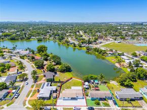 2900 NW 179th St, Miami Gardens FL 33056
