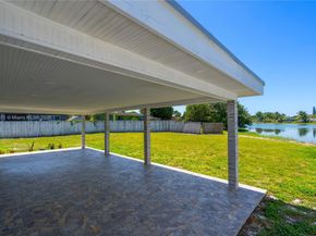 2900 NW 179th St, Miami Gardens FL 33056